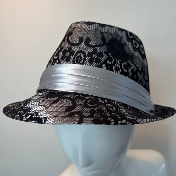 NWOT Modern Stylish Black Laced and Silver Classic Preppy Fedora Polyester - Picture 6 of 16
